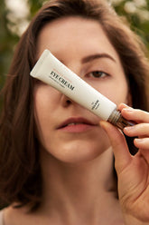Village 11 Factory Miracle Youth Eye Cream 25ml - Başlangıç Seviyesi Yaşlanma & Kırışıklık Karşıtı Yenileyici Vegan %0.1 Retinol Göz Kremi